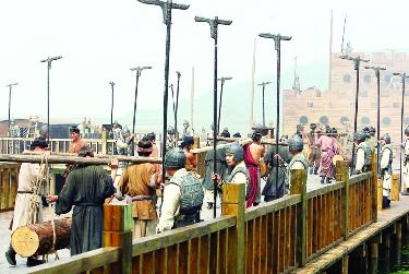 太湖三山岛的拍摄现场热火朝天