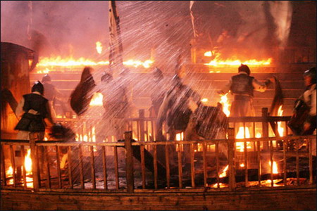 兵圣在太湖三山岛拍摄夜烧战船