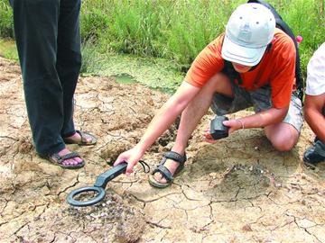 太湖三山岛铁疙瘩